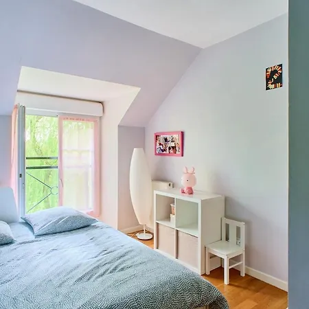 Holiday home House For 8 People, 5 Min By Bus To Disneyland *